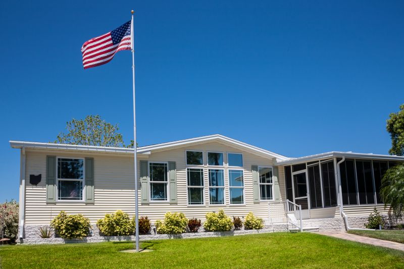 Best Vinyl Siding Replacement Contractors in Saint Clair Shores, MI